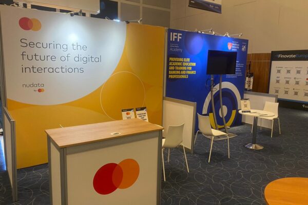 Finovate 1 Finovate 1